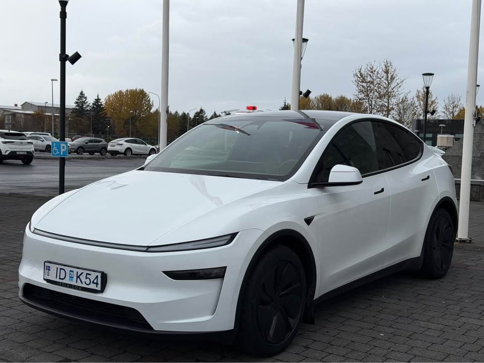 2026 Tesla Model Y