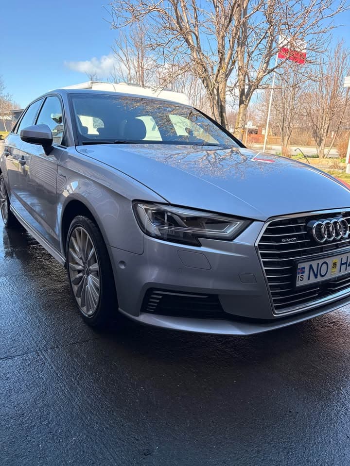 2017 Audi A3 e-tron