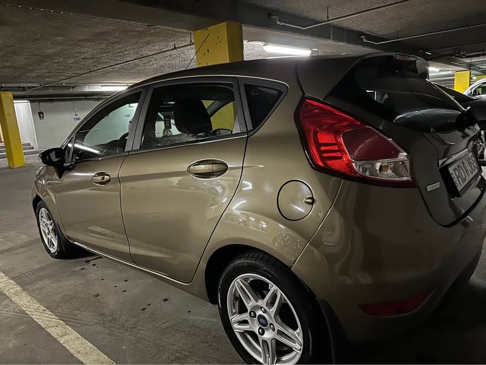 2015 Ford Fiesta