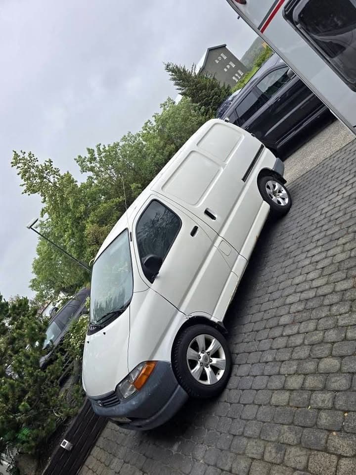 2006 Toyota Hiace