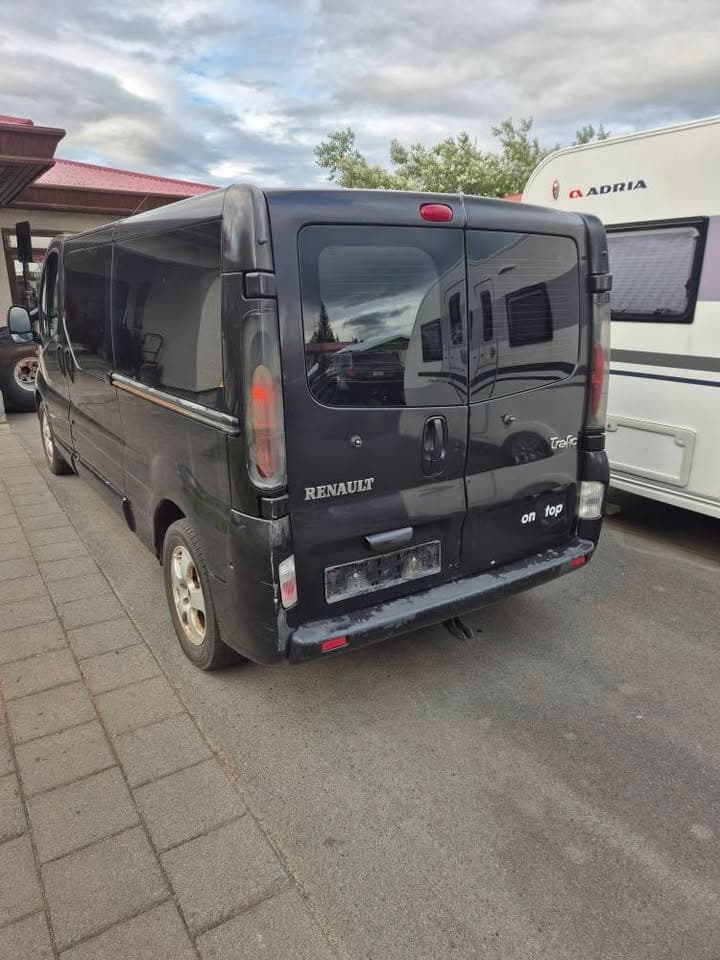 2005 Renault Trafic