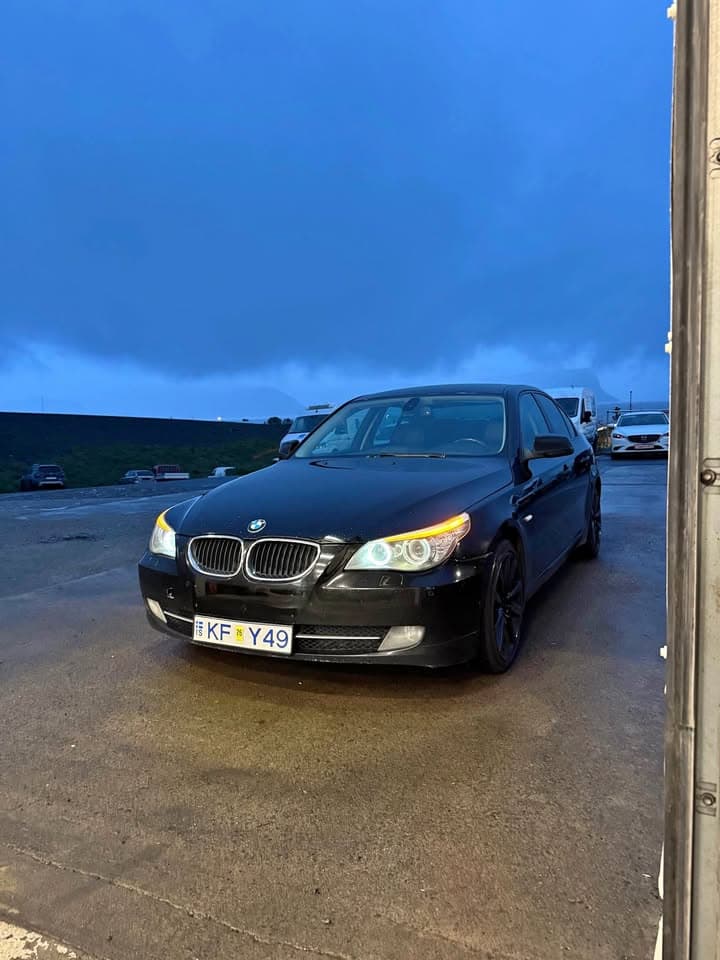 2009 BMW E60 520d