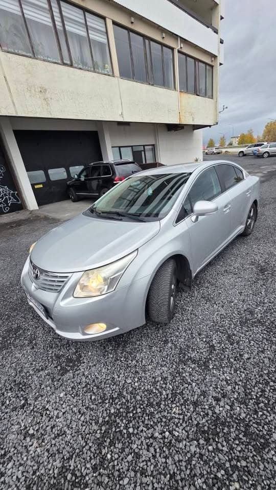 2011 Toyota Avensis