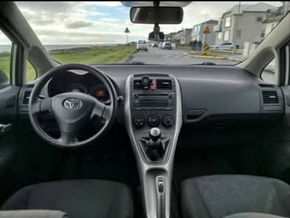 2008 Toyota Auris