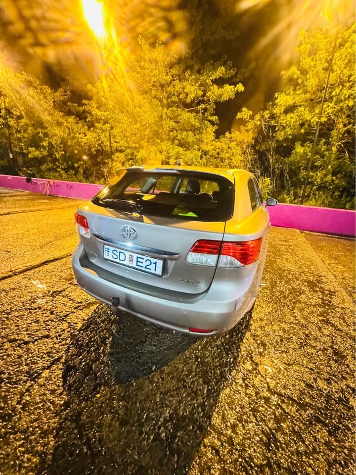 2015 Toyota Avensis T27