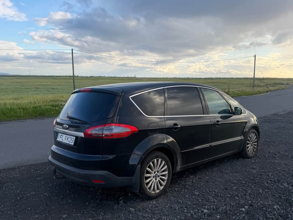 2012 Ford S-Max