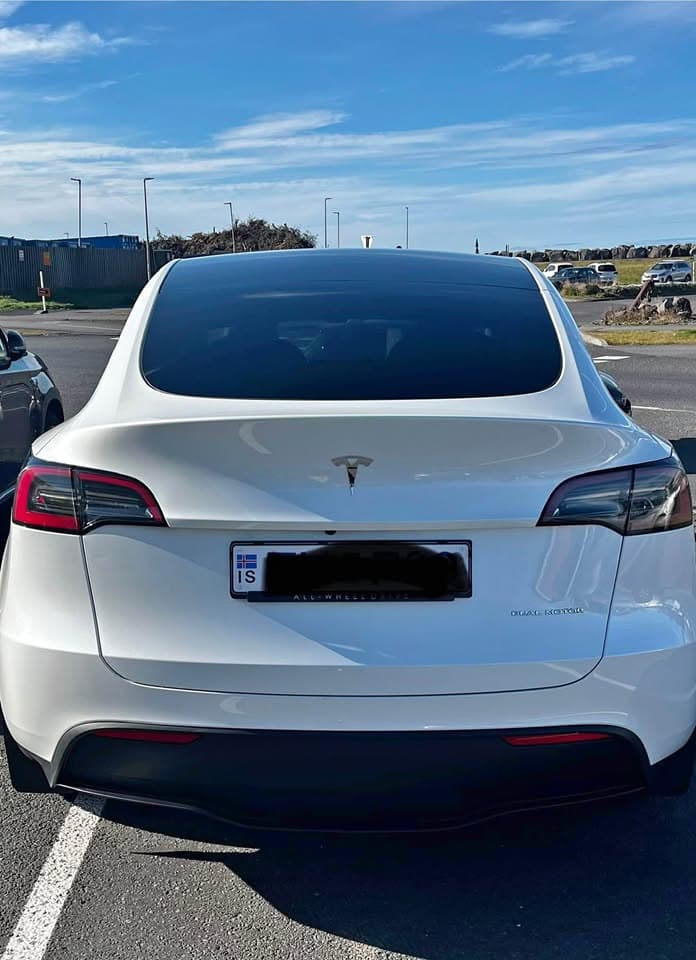 2023 Tesla Y Long Range