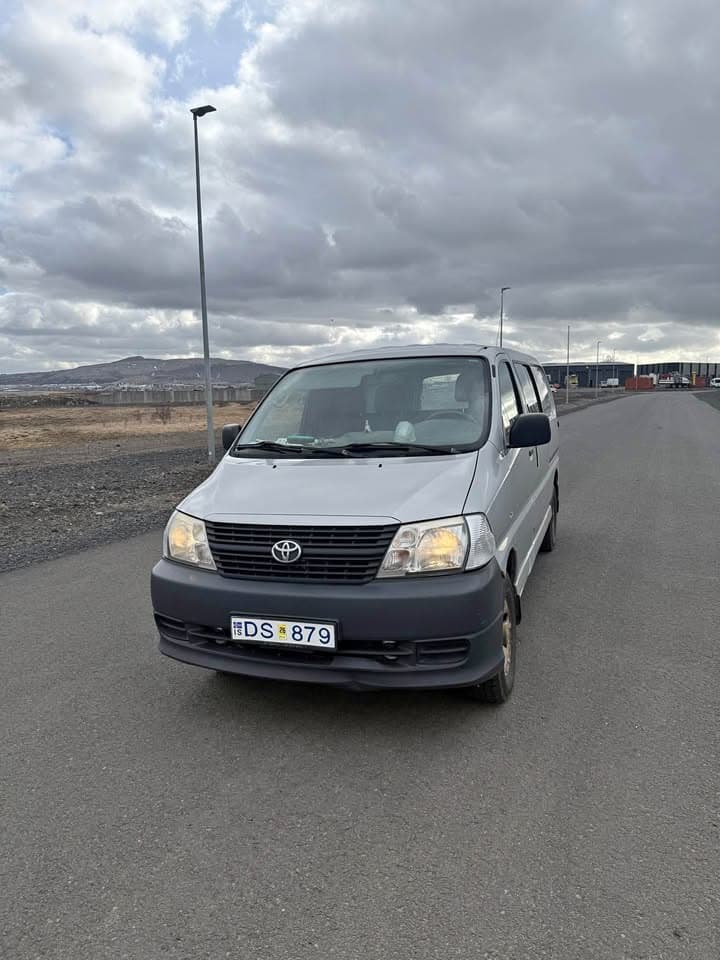 2007 Toyota Hiace