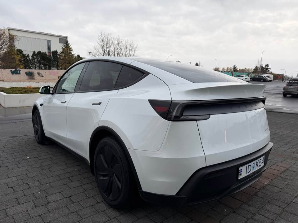 2026 Tesla Model Y