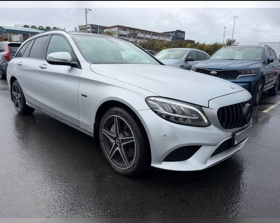 2019 Mercedes-Benz C300DE