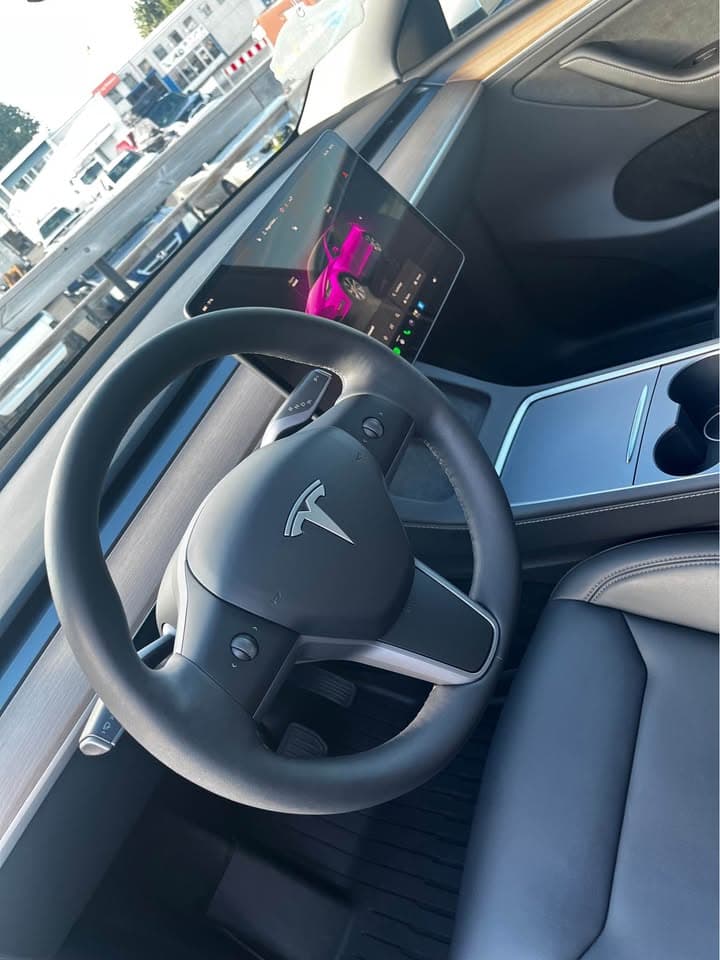 2023 Tesla Y Long Range