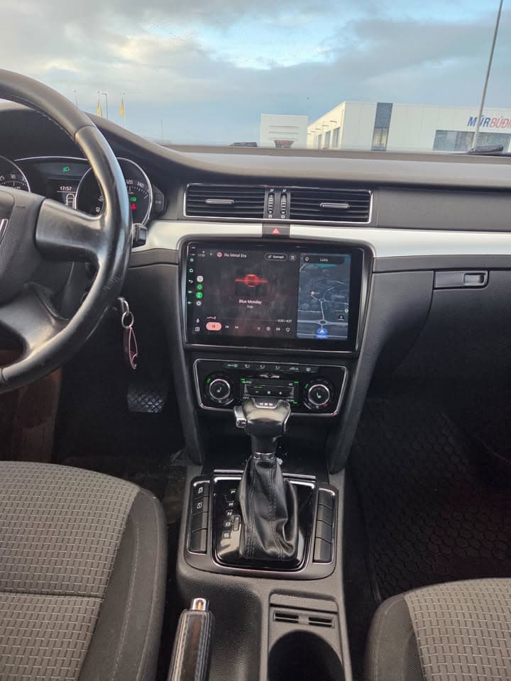 2011 Škoda Superb