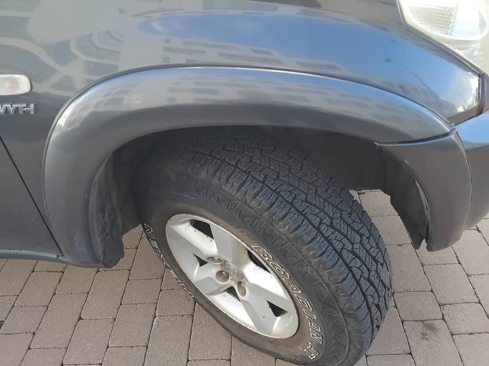 2005 Toyota RAV4