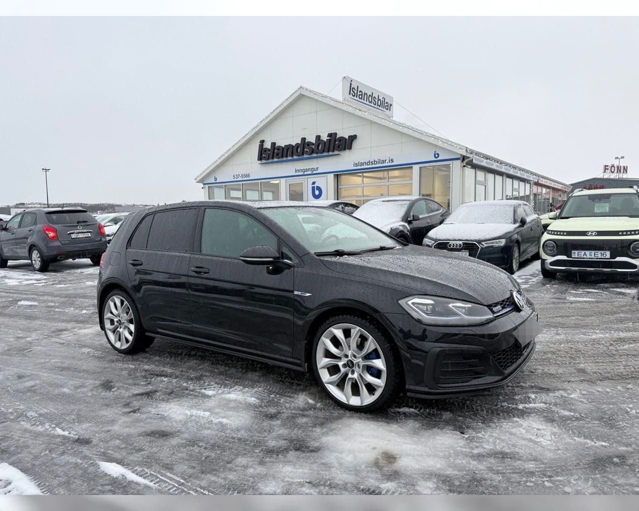 2017 Volkswagen Golf GTE