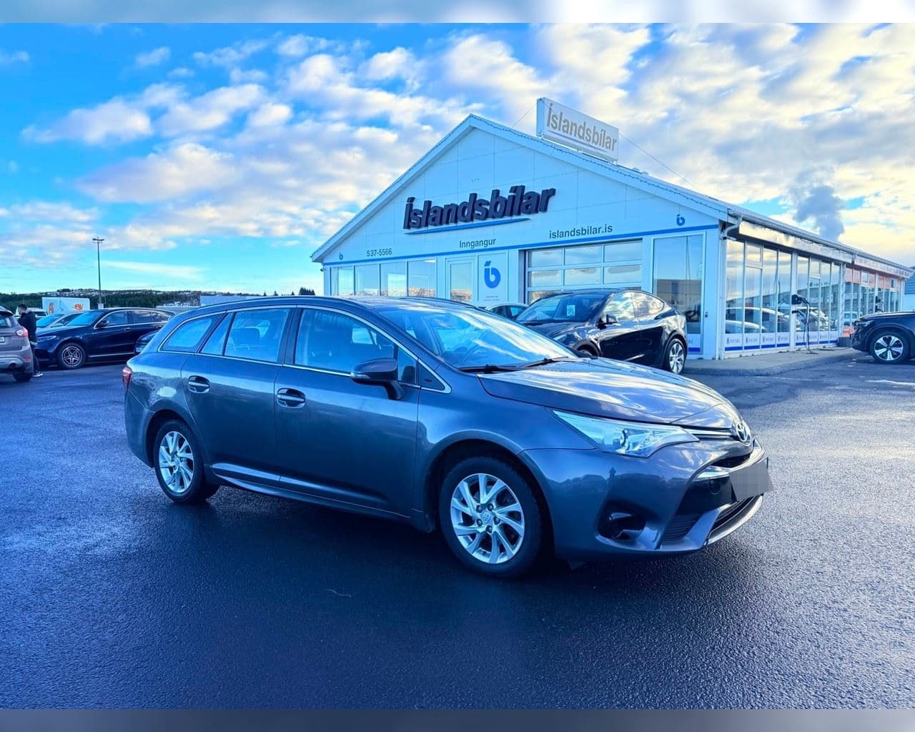 2016 Toyota Avensis Sjálfsk