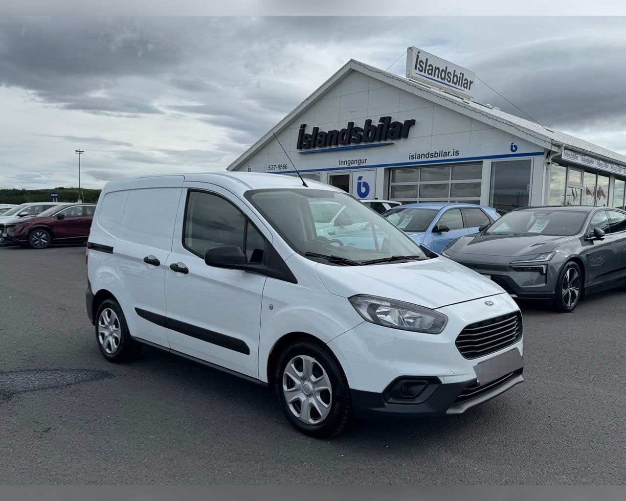 2022 Ford Transit Courier