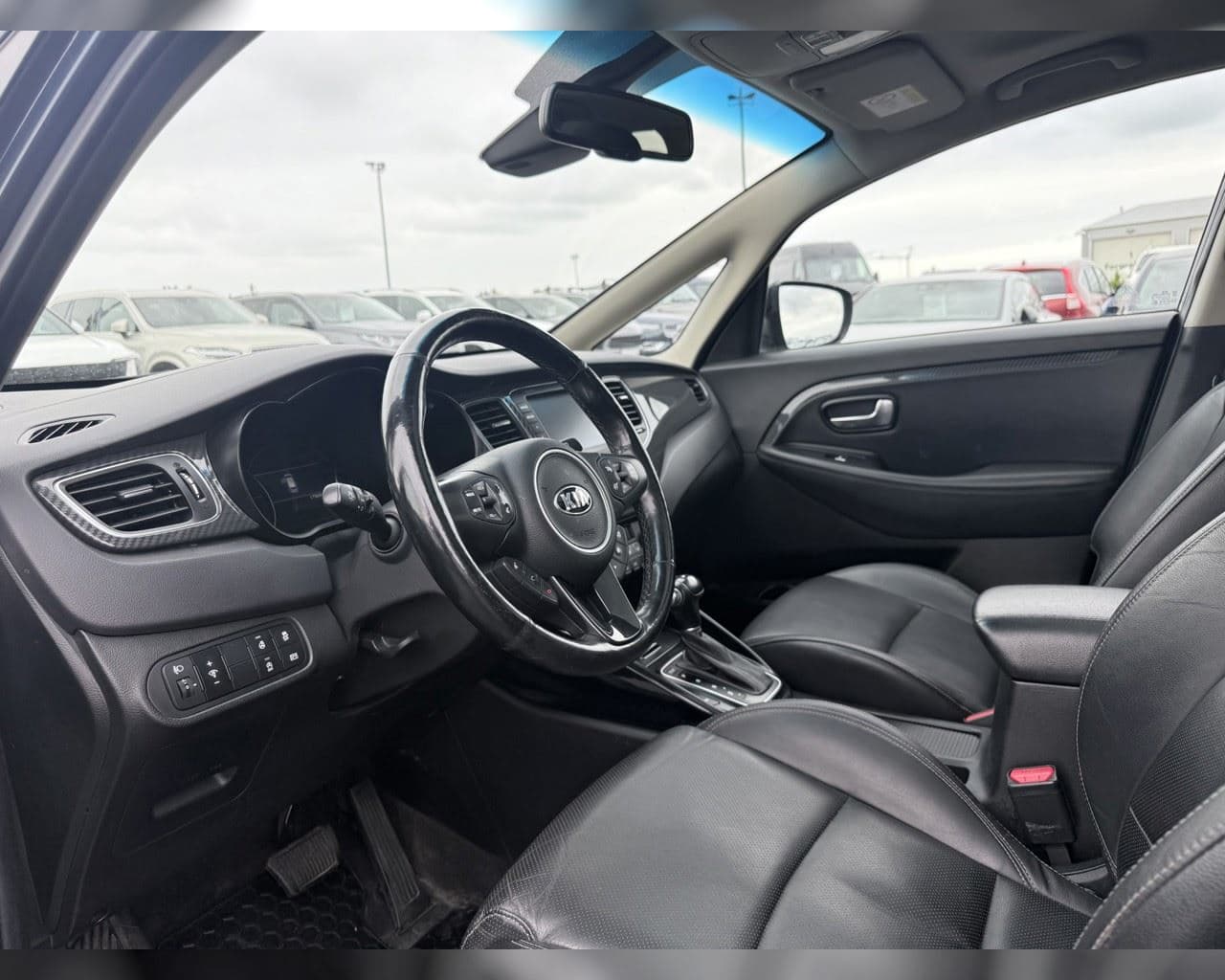2019 Kia Carens