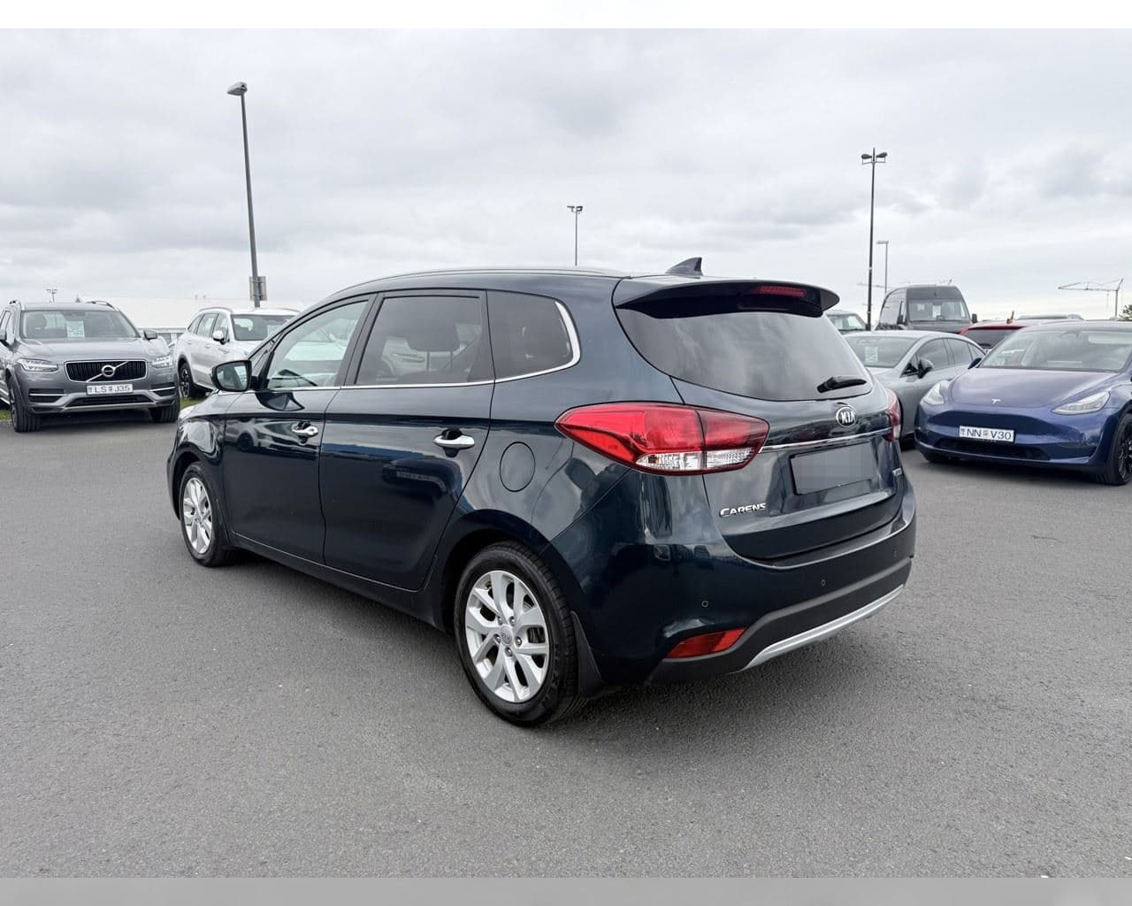 2019 Kia Carens