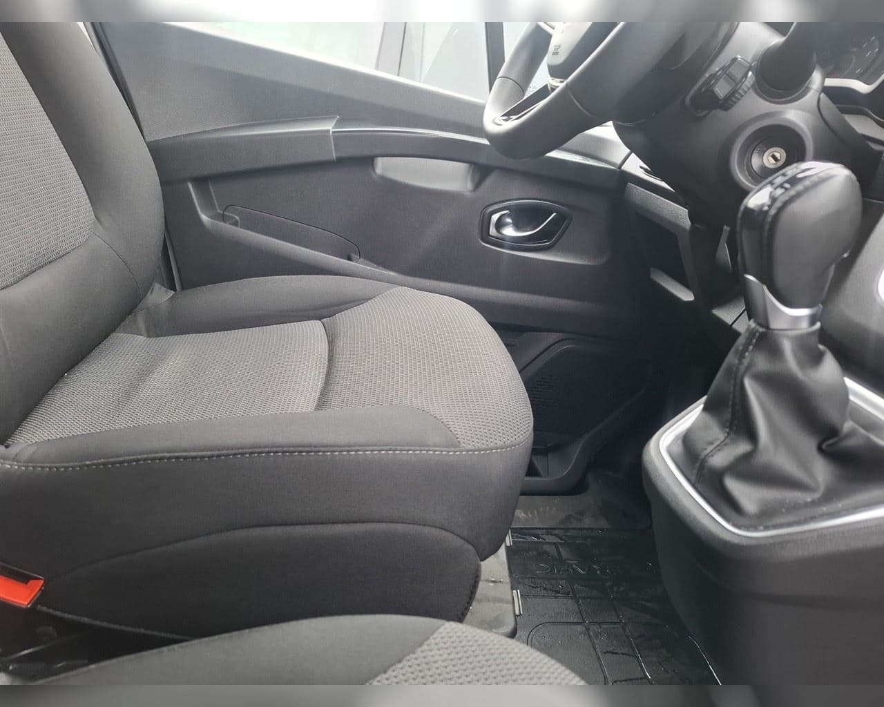 2023 Renault Trafic