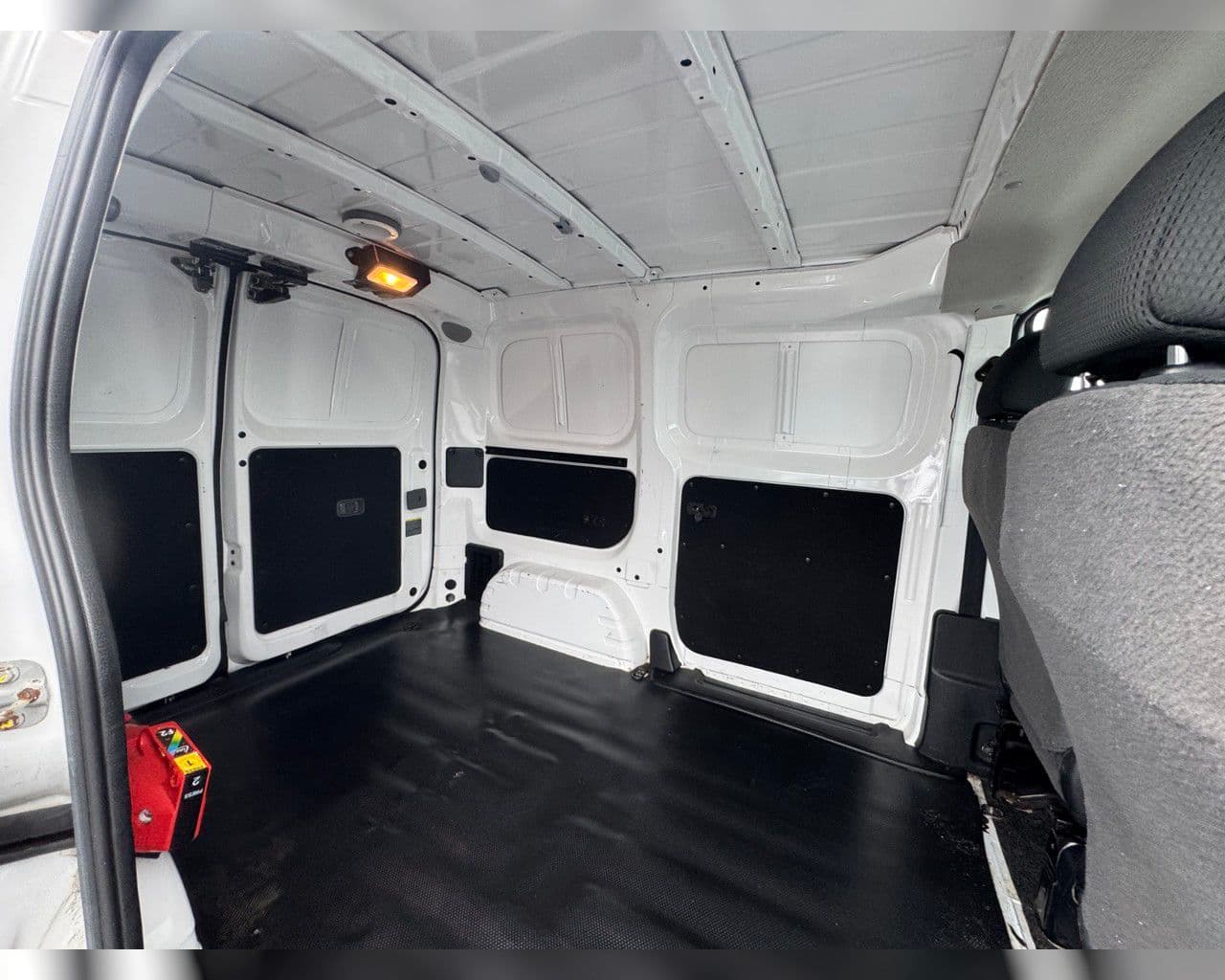 2015 Nissan NV200